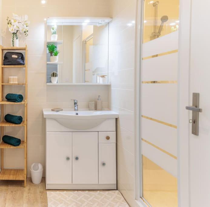 Appartement Emeraude Centre *